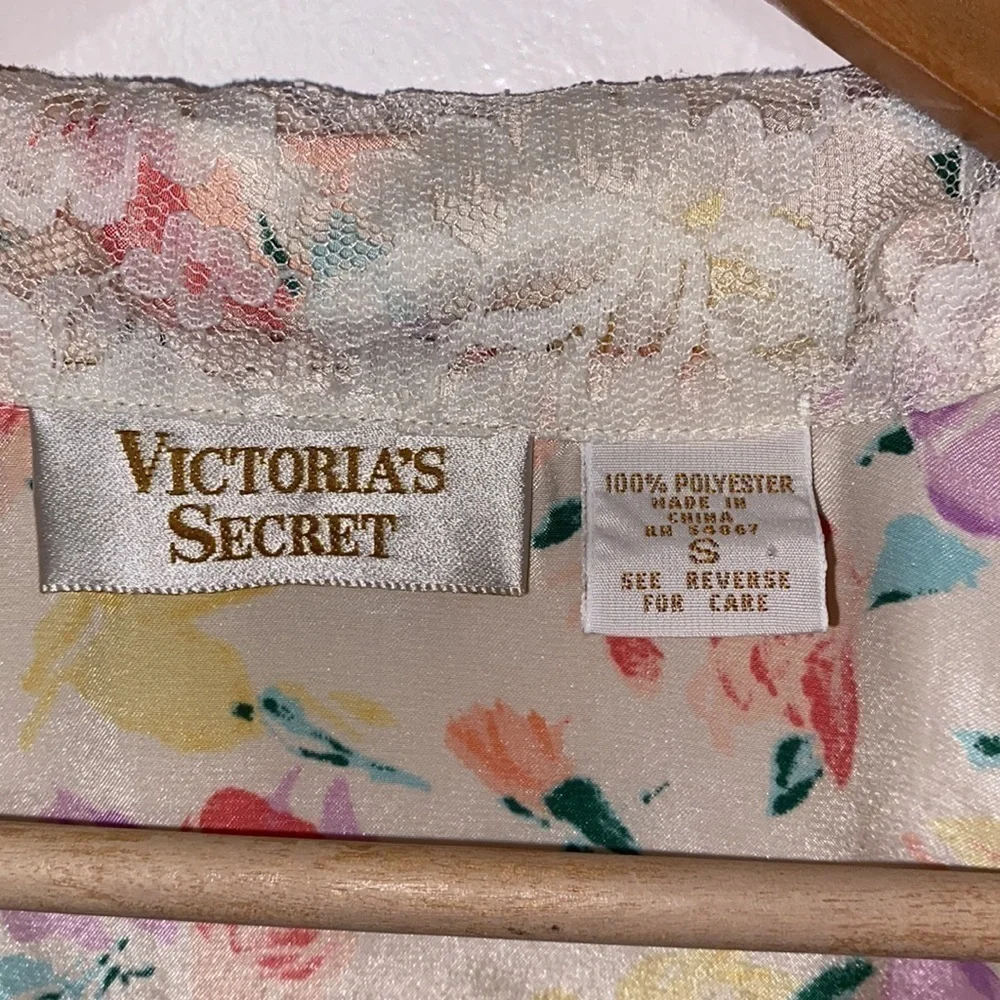 Victoria’s Secret Satin Lace Floral Pajama Vintage Top